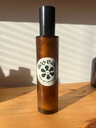 KISS OF LIFE GLOW BODY OIL: matcha tea + white citrus + neroli