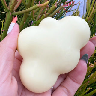 hydrating geranium + pink rosemary cloud bar soap | 3.7 oz