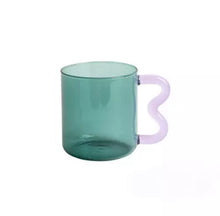 Load image into Gallery viewer, WIGGLE GLASS MUG
